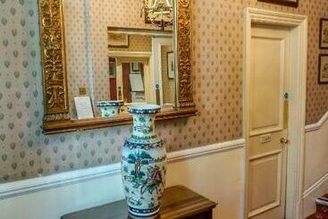 هتل The Abbey Court Notting Hill
