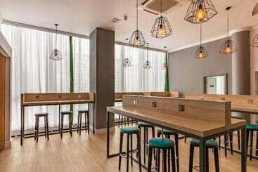 Hotel Thistle Express London Luton