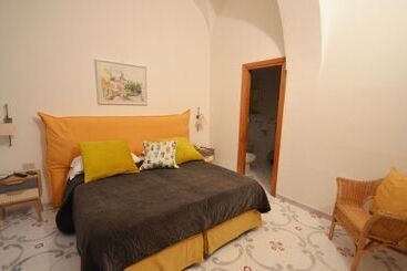 هتل Albergo Gatto Bianco