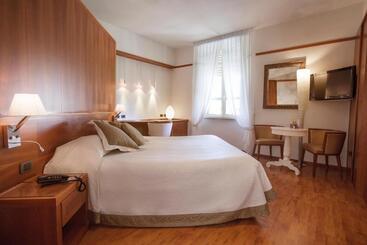 ホテル Albergo Celide