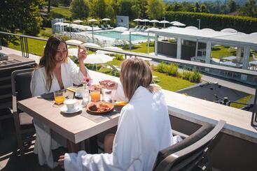 هتل Horizon Wellness & Spa Resort Best Western Signature Collection