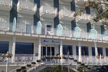 فندق Mareblu