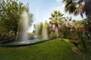 Nyala Suite Hotel Sanremo