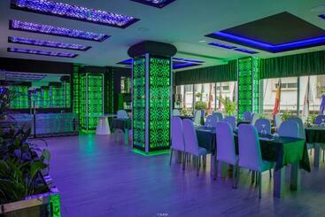 هتل Hôtel Tanjah Flandria