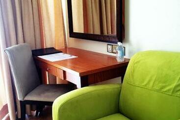 호텔 Primula Beach