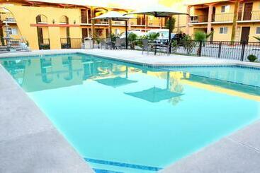 هتل Villa Del Sol
