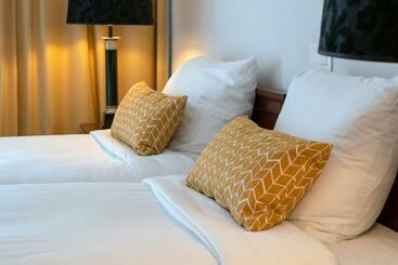 בית מלון כפרי De Blaauwe Leeuw