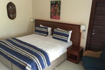 Madang Resort