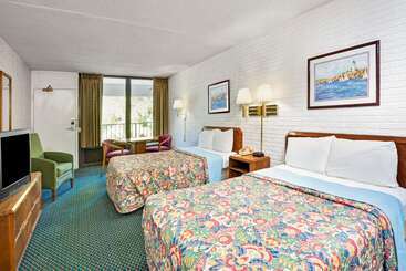 هتل Howard Johnson By Wyndham Galloway Atlantic City Area