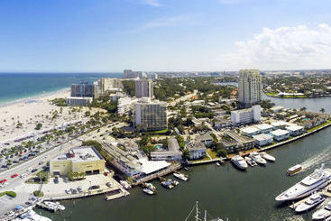 استراحتگاه Days Inn Ft. Lauderdale Bahia Cabana