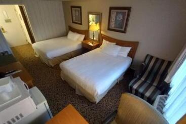 فندق Lupine Inn