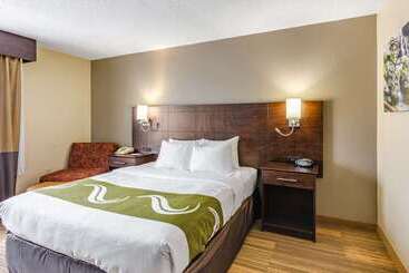 酒店 Quality Inn Radfordwest Blacksburg I81