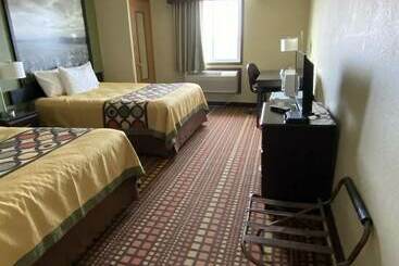 فندق Relax Inn And Suites