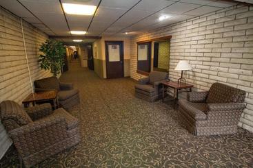 هتل Fairbridge Inn, Suites & Outlaw Conference Center – Kalispell