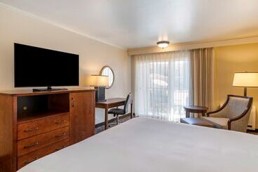 فندق Best Western Plus Royal Oak
