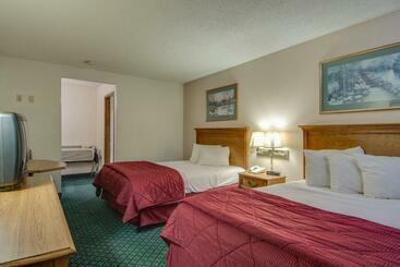 فندق Bridgeway Inn & Suites