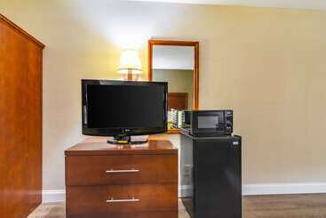 בית מלון כפרי Red Roof Inn Sanford