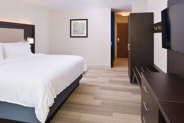 בית מלון כפרי Holiday Inn Express & Suites   Shreveport   Downtown, An Ihg
