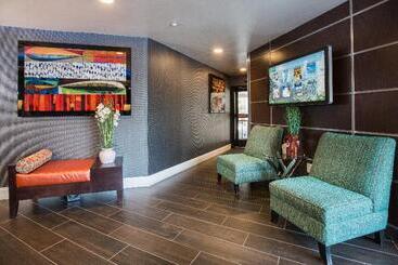 Отель Holiday Inn Express Mountain View South Palo Alto, An Ihg