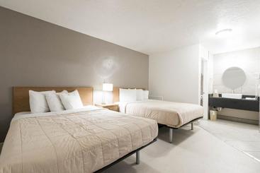 فندق Little Suites Provo Extended Stay