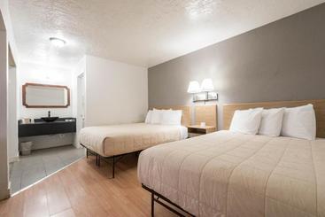 هتل Little Suites Provo Extended Stay