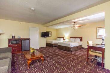 Отель Days Inn By Wyndham Shenandoah