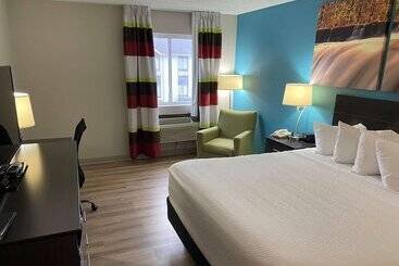 酒店 Days Inn By Wyndham Carthage