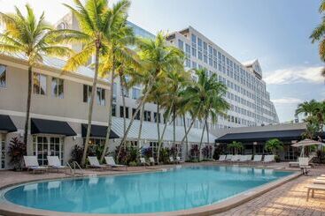 فندق Doubletree By Hilton  Deerfield Beach  Boca Raton