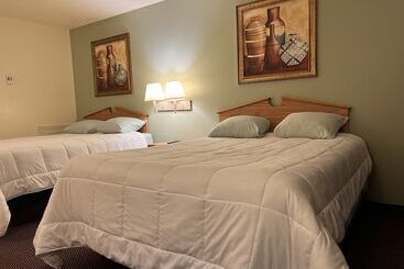 فندق Fergus Inn