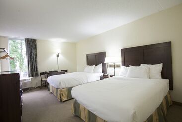 هتل Inns Of Virginia Arlington