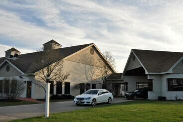 Fox Ridge Resort