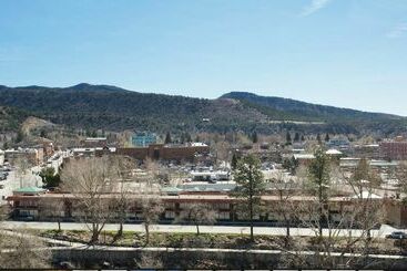 هتل Durango Downtown Inn