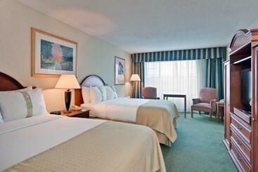 هتل Holiday Inn South Burlington