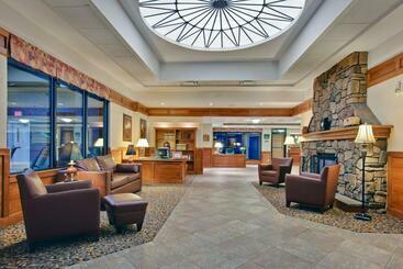 هتل Holiday Inn South Burlington