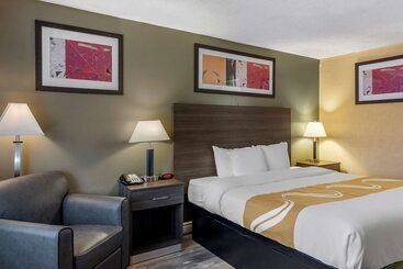 Отель Quality Inn On Historic Route 66