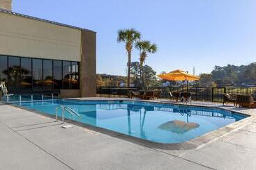 Clarion Hotel & Conference Center Myrtle Beach