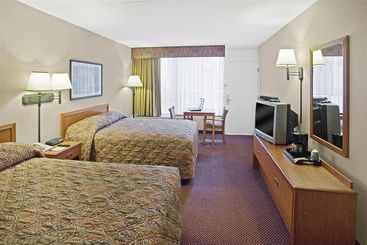 هتل Americas Best Value Inn Saginaw South