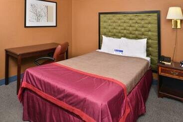 هتل Americas Best Value Inn & Suites Grand Island