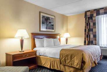 Clarion Hotel & Conference Center