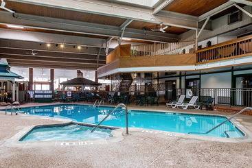 منتجع Quality Inn On Lake Placid Lake Placid