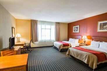 דירה Clarion Inn & Suites Miami International Airport