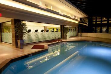 בית מלון כפרי Long Beach Marriott