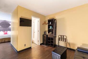 هتل Mansion View Inn & Suites