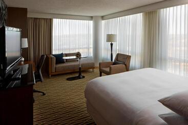 호텔 Minneapolis Marriott Southwest