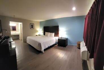 فندق Mission Inn And Suites