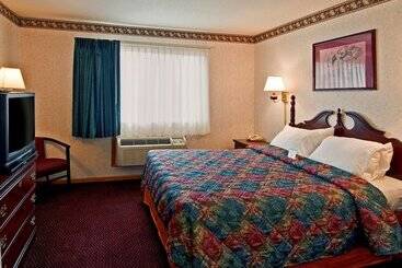 ホテル Americas Best Value Inn Waukegan