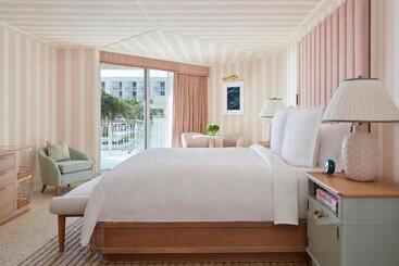 فندق Four Seasons Resort Palm Beach