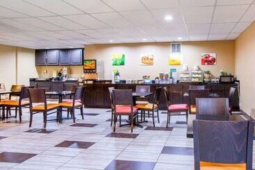 ホテル Quality Inn Near Mammoth Mountain Ski Resort