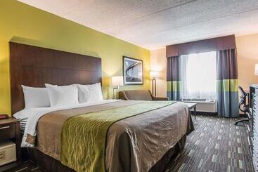 בית מלון כפרי Comfort Inn Chula Vista San Diego South