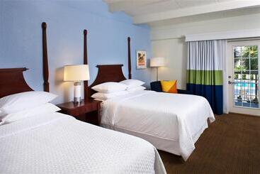 בית מלון כפרי Four Points By Sheraton Destinfort Walton Beach